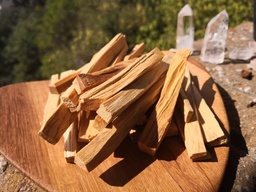 PALO SANTO